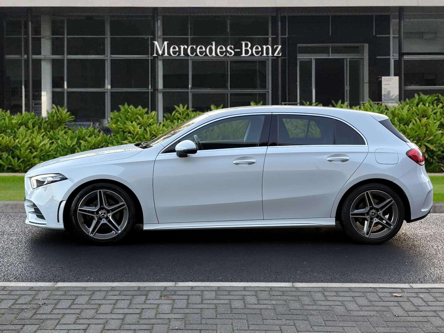 Used Mercedes-Benz A-Class 2019 for sale - 76435602: Photo 4