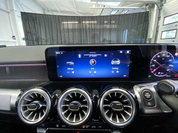 Used Mercedes-Benz GLB 2024 for sale - 75217966: Photo 32