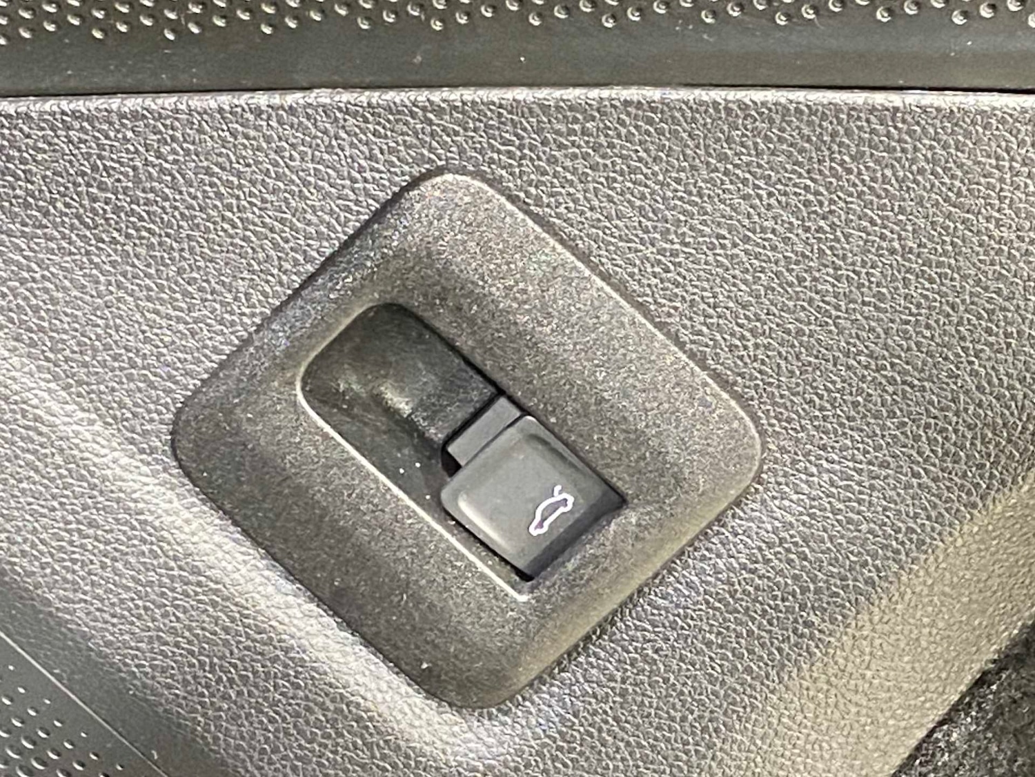 Used Volkswagen Tiguan 2025 for sale - 76955126: Photo 24