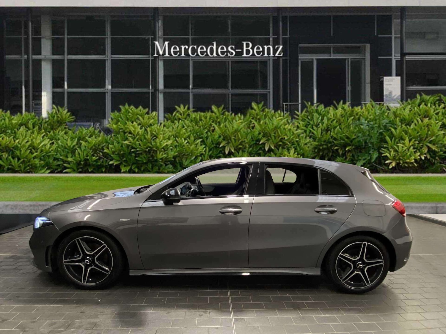 Used Mercedes-Benz A-Class 2021 for sale - 76113540: Photo 4