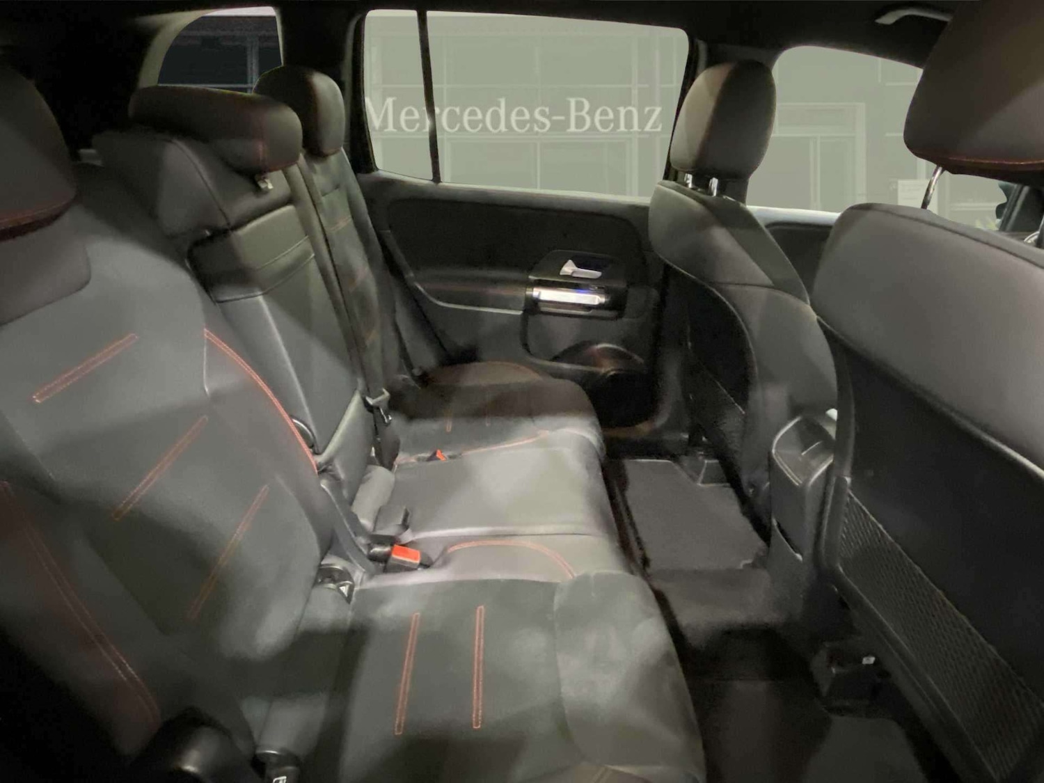 Used Mercedes-Benz GLB 2024 for sale - 77348027: Photo 17