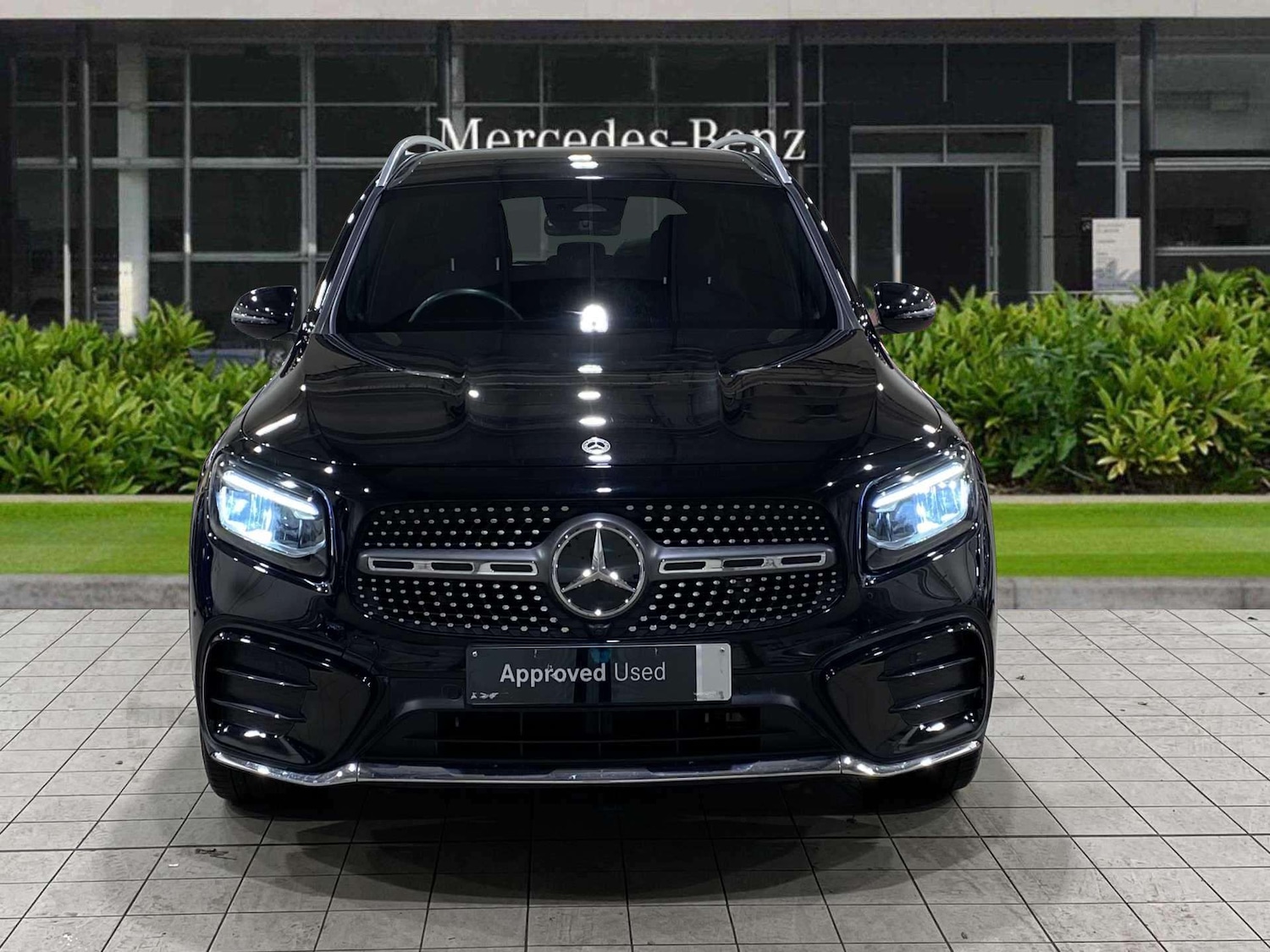 Used Mercedes-Benz GLB 2024 for sale - 77348027: Photo 2