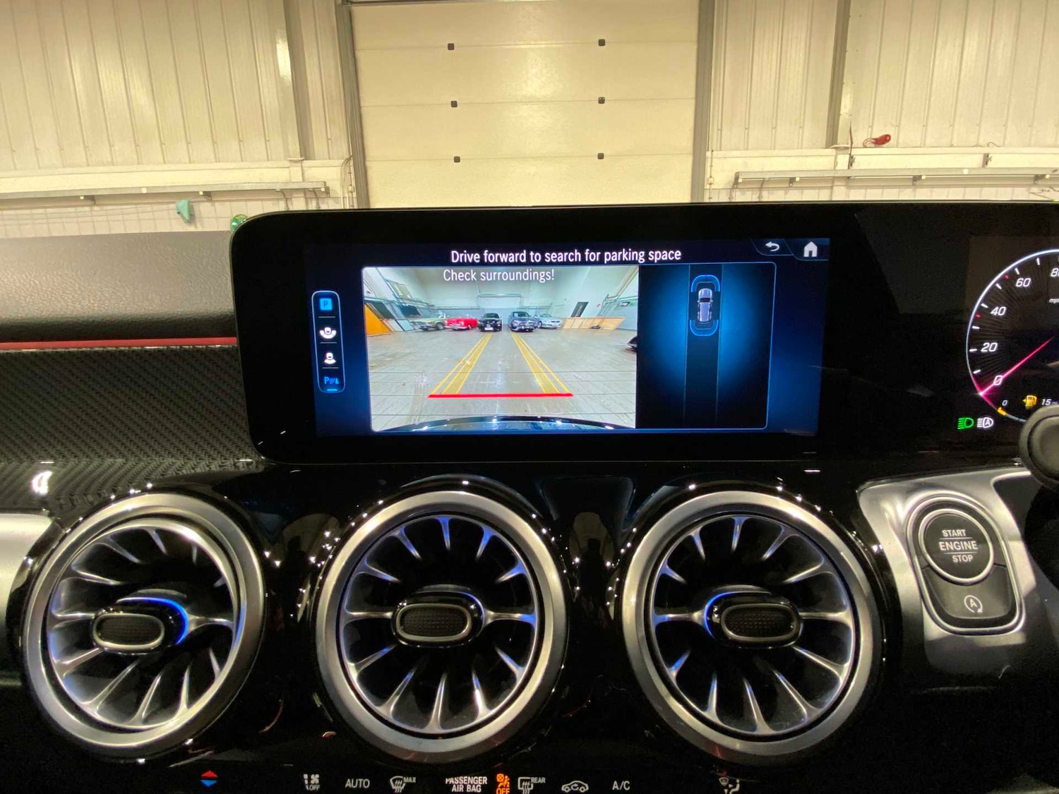 Used Mercedes-Benz GLB 2024 for sale - 77348027: Photo 35