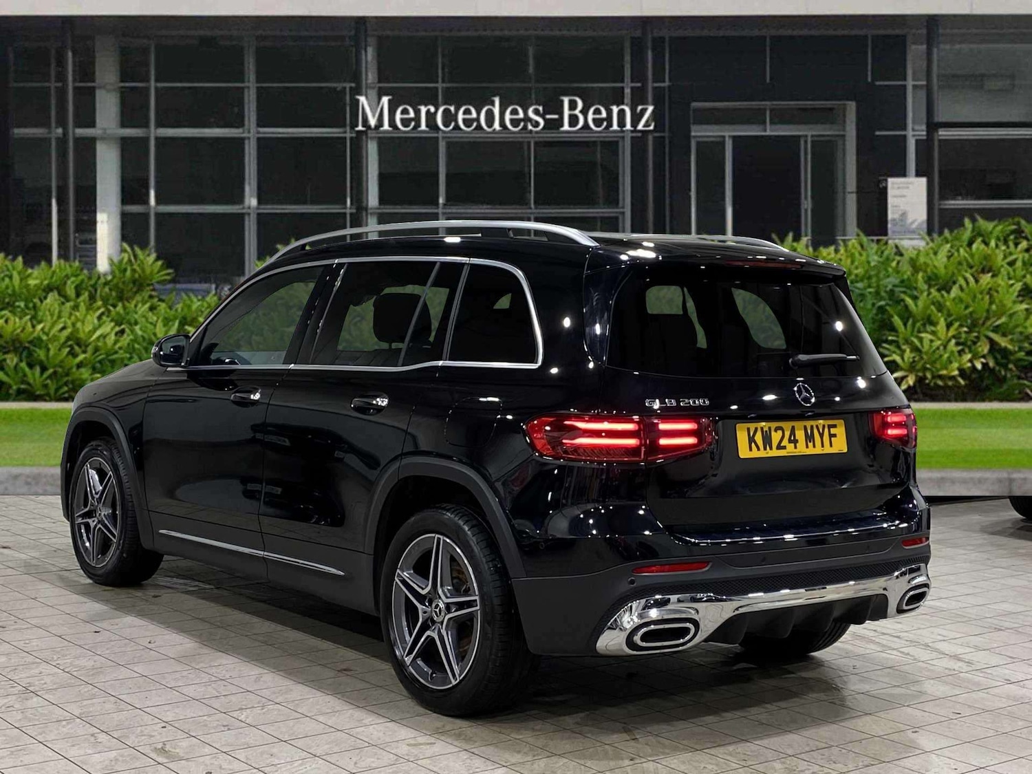 Used Mercedes-Benz GLB 2024 for sale - 77348027: Photo 5