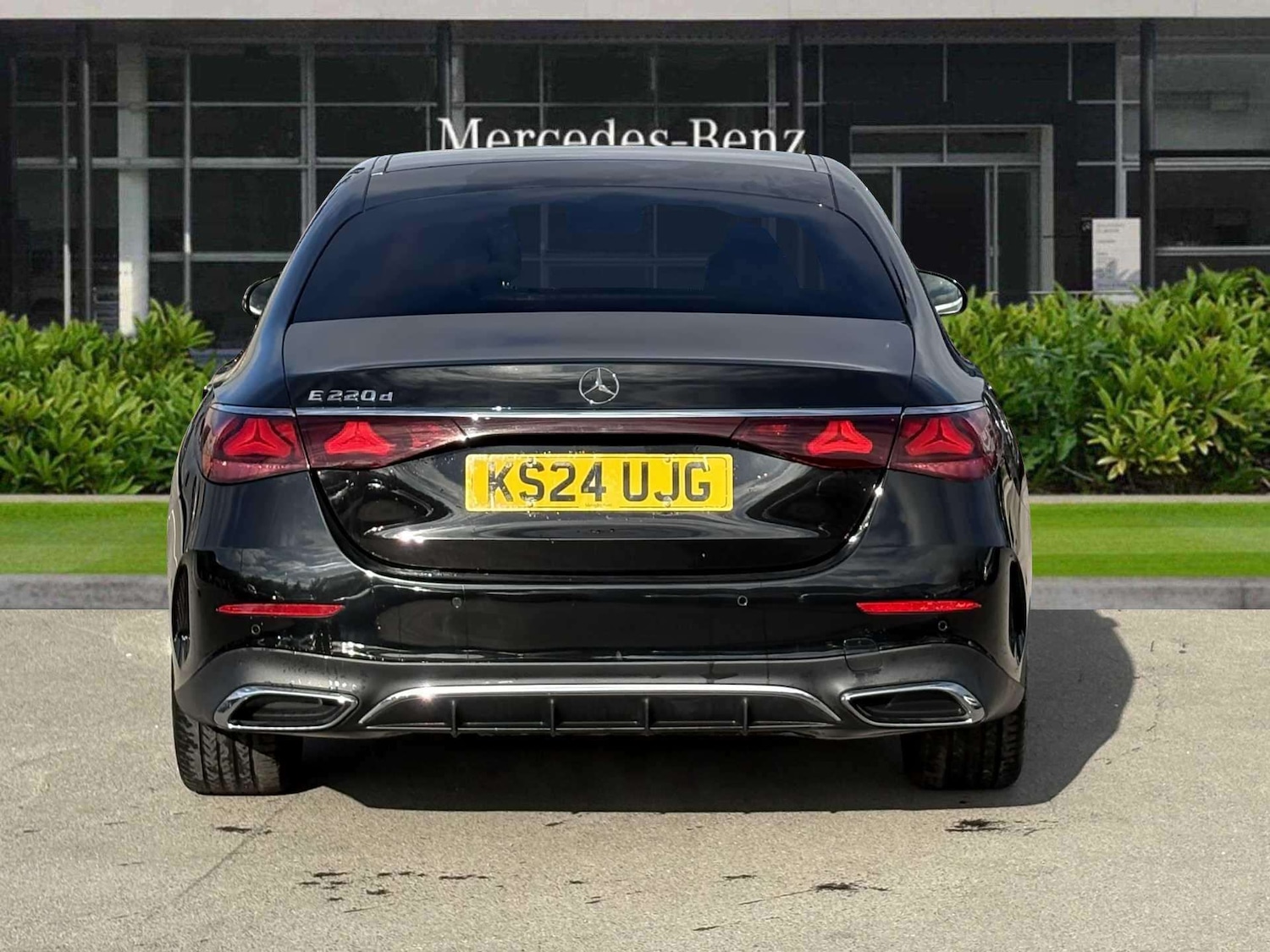 Used Mercedes-Benz E Class 2024 for sale - 76902404: Photo 6