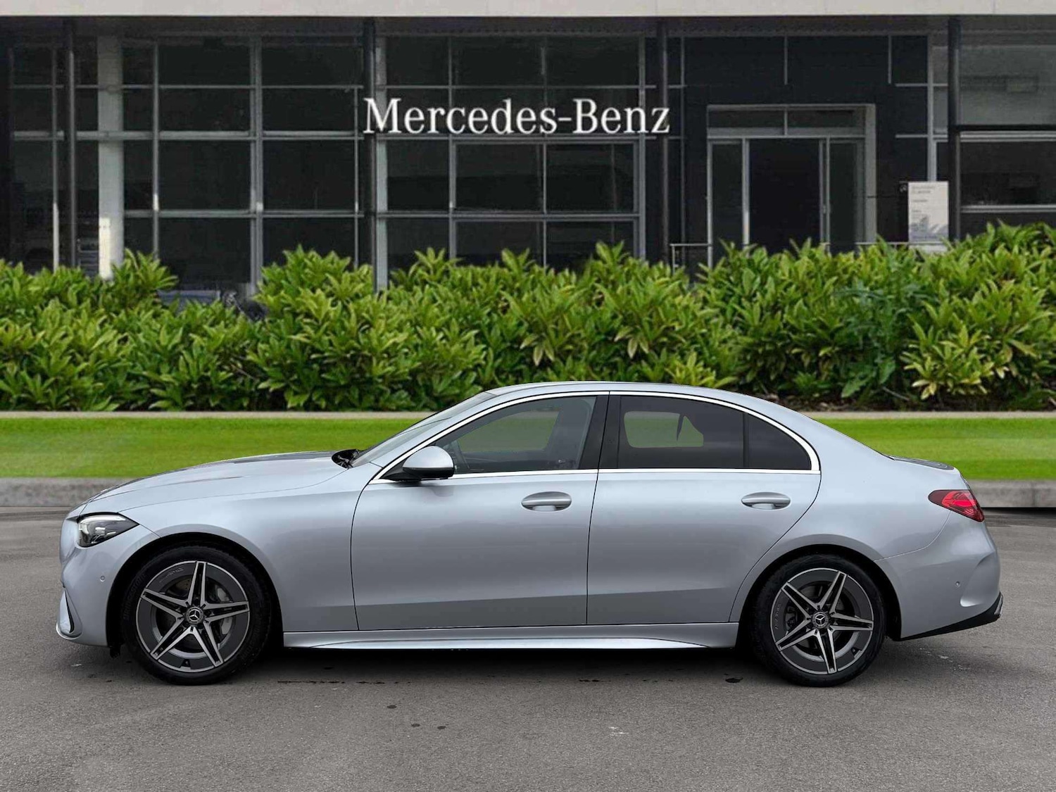 Used Mercedes-Benz C Class 2023 for sale - 76230343: Photo 4
