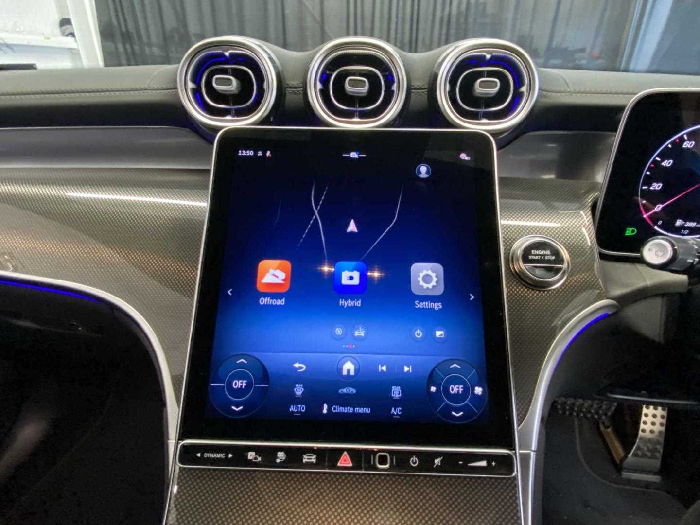 Used Mercedes-Benz GLC 2025 for sale - 77472528: Photo 17