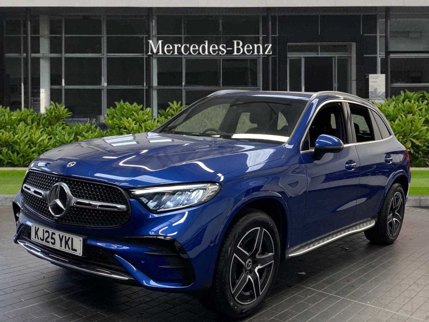 Used Mercedes-Benz GLC 2025 for sale - 77472528: Photo 2