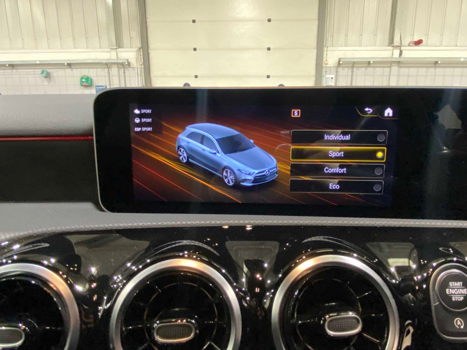 Used Mercedes-Benz A-Class 2020 for sale - 76916065: Photo 28