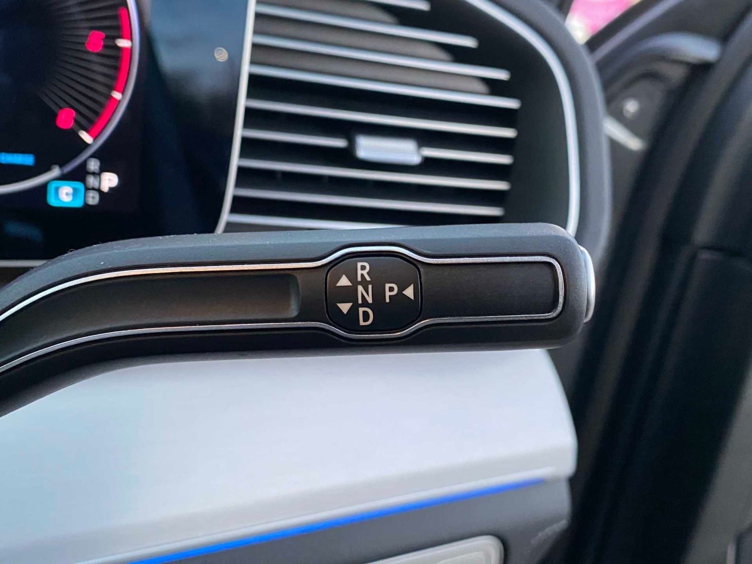 Used Mercedes-Benz GLE 2025 for sale - 77011282: Photo 25