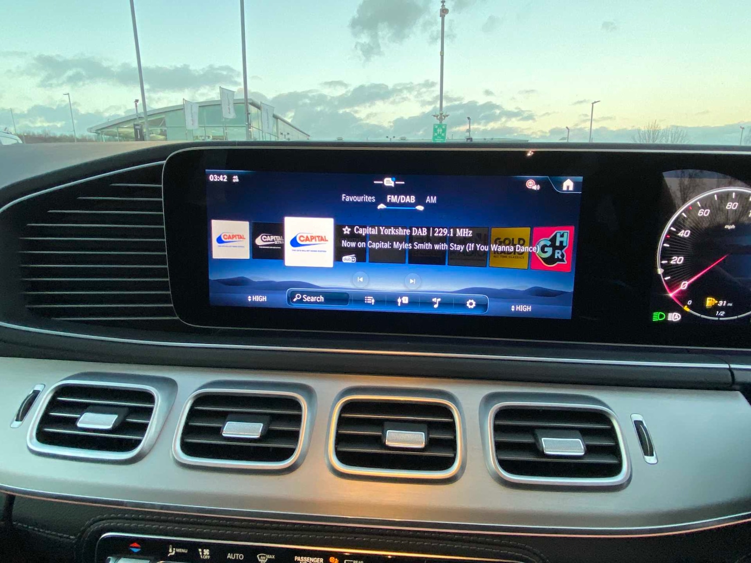 Used Mercedes-Benz GLE 2025 for sale - 77011282: Photo 28