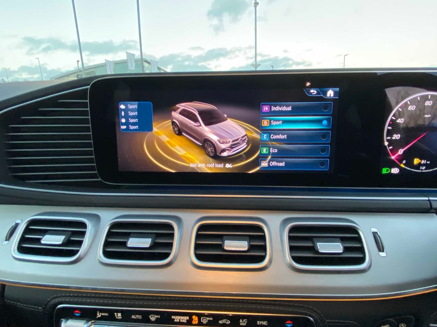 Used Mercedes-Benz GLE 2025 for sale - 77011282: Photo 31