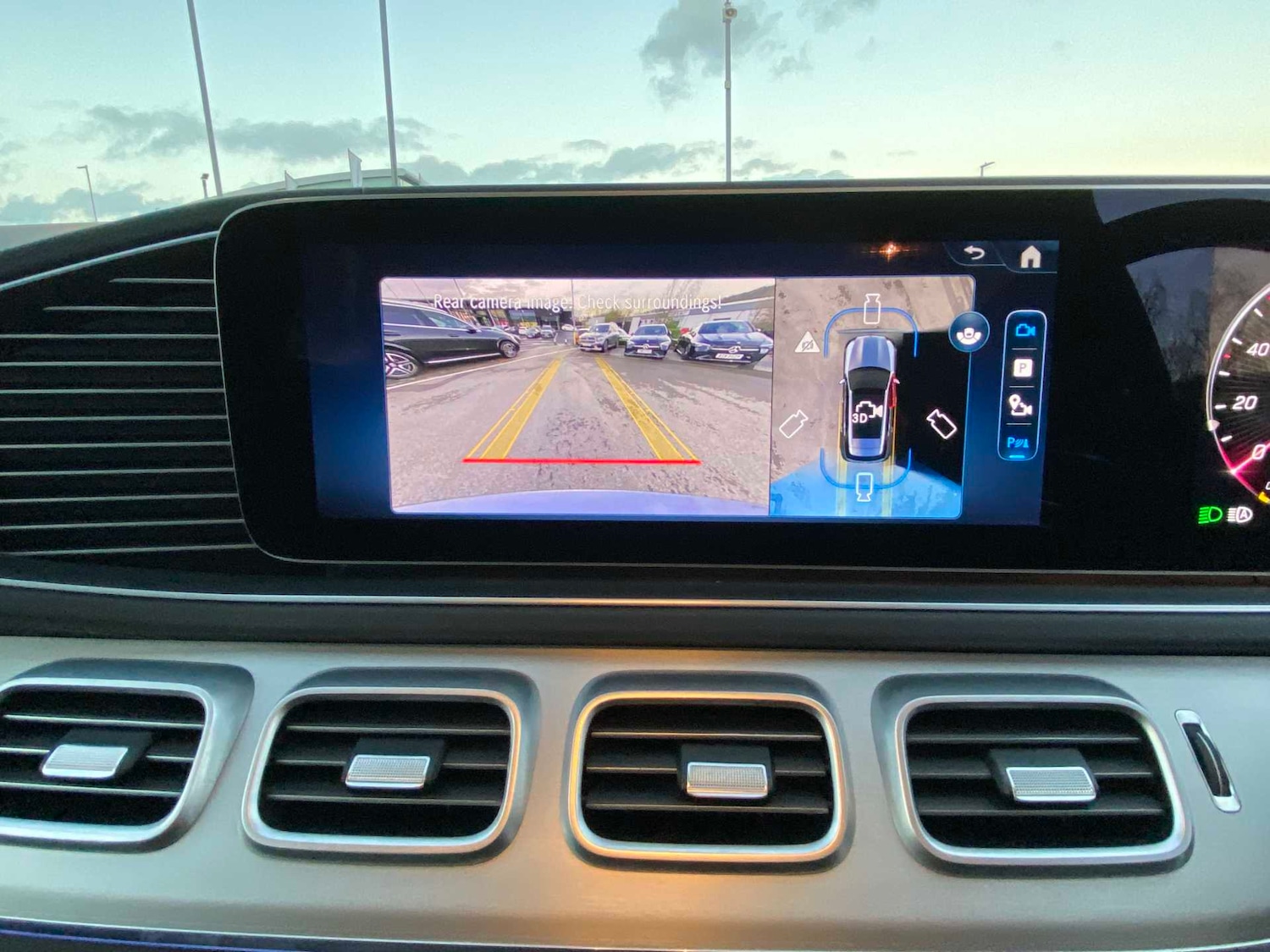 Used Mercedes-Benz GLE 2025 for sale - 77011282: Photo 35