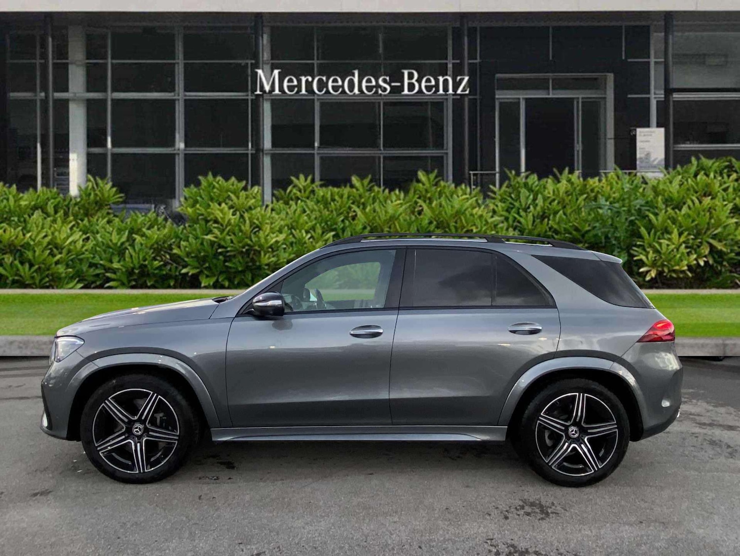 Used Mercedes-Benz GLE 2025 for sale - 77011282: Photo 4