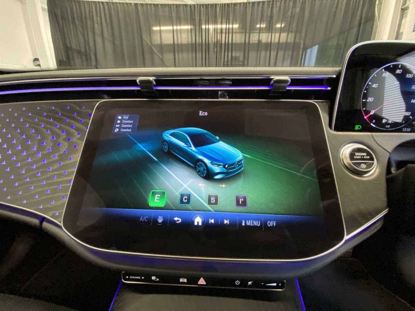 Vehicle 33