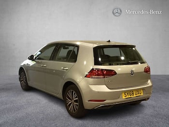 Used Volkswagen Golf 2018 for sale - 79637247: Photo