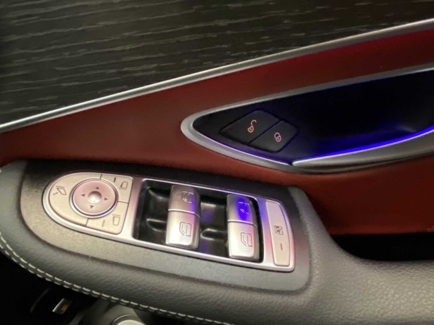 Used Mercedes-Benz GLC 2023 for sale - 75818967: Photo 23