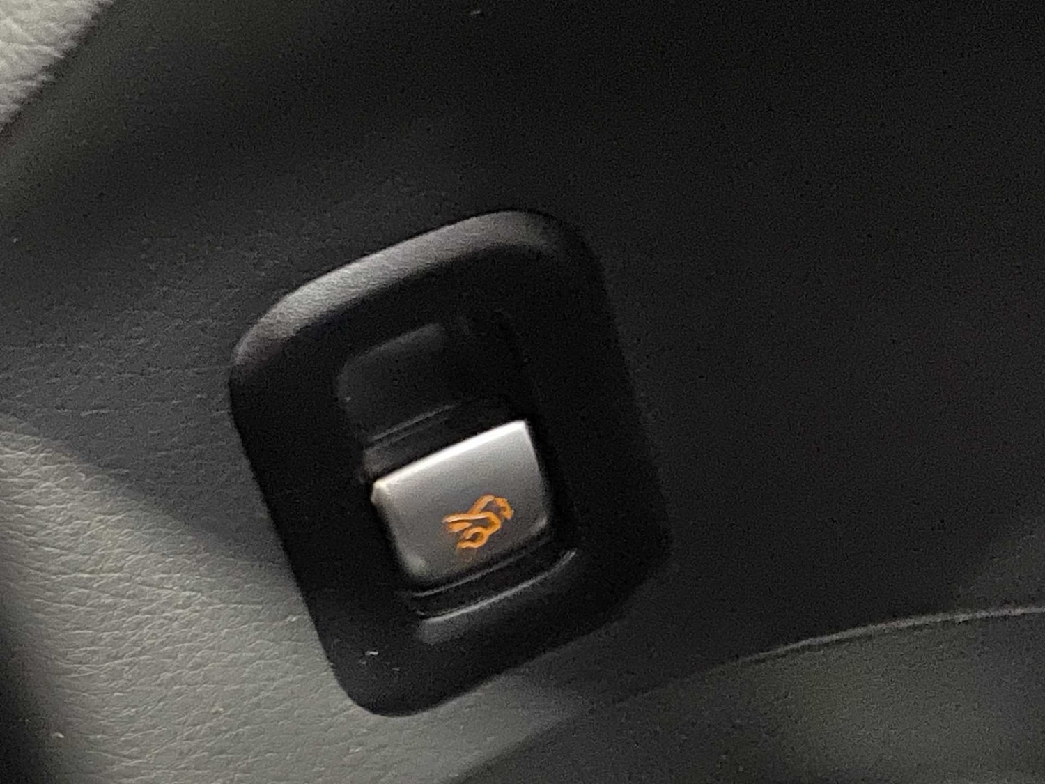 Used Mercedes-Benz GLC 2023 for sale - 75818967: Photo 24