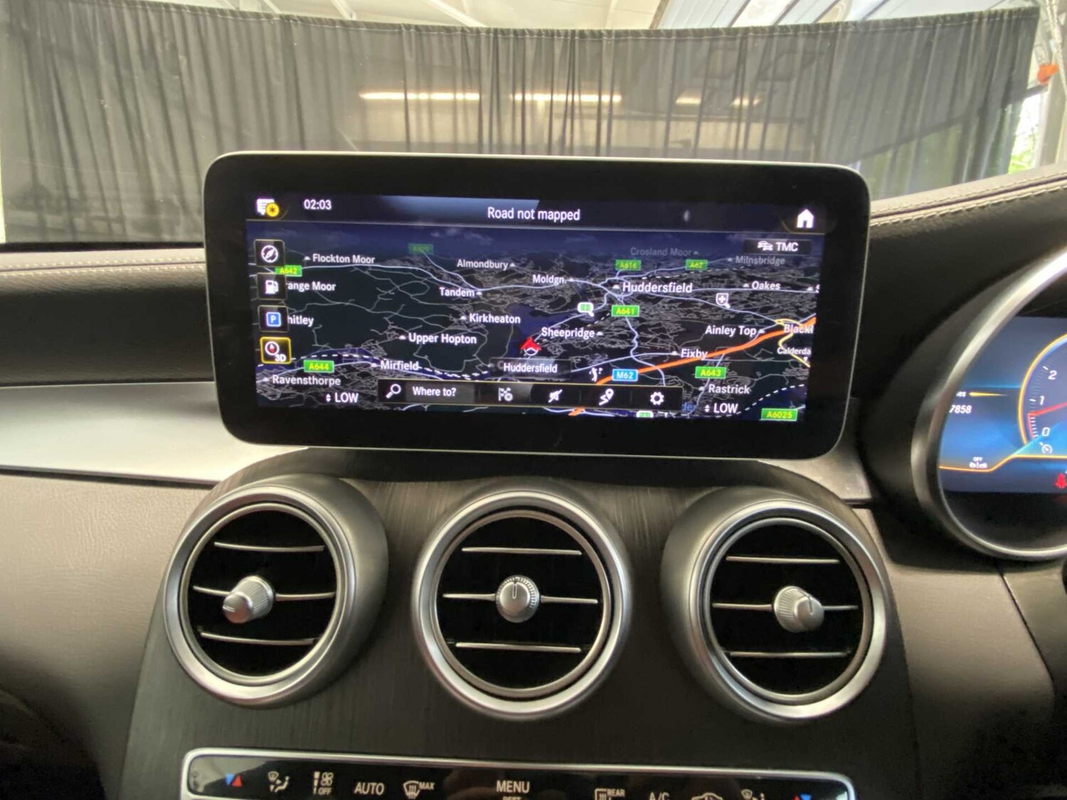 Used Mercedes-Benz GLC 2023 for sale - 75818967: Photo 29