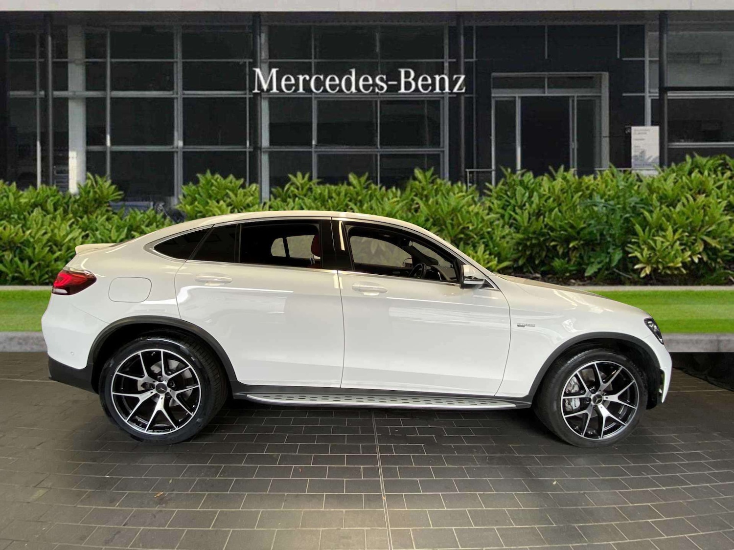Used Mercedes-Benz GLC 2023 for sale - 75818967: Photo 8