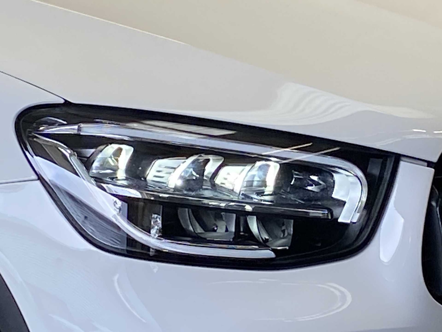 Used Mercedes-Benz GLC 2023 for sale - 75818967: Photo 9