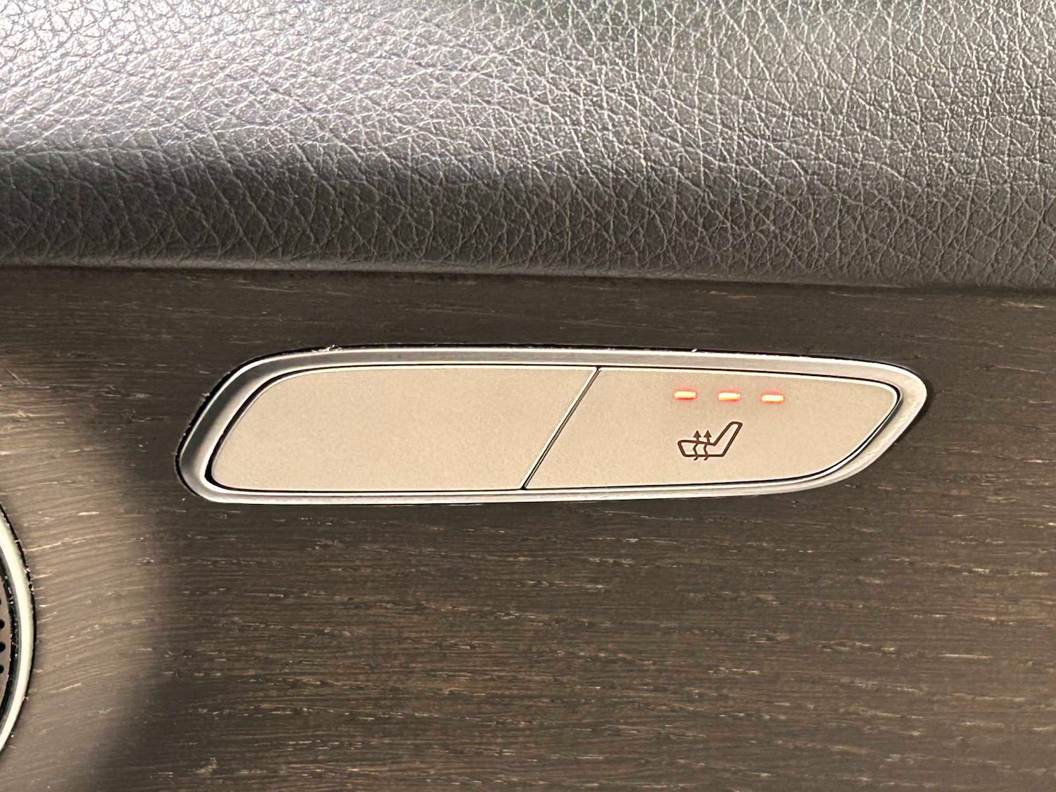 Used Mercedes-Benz GLC 2019 for sale - 77500381: Photo 21