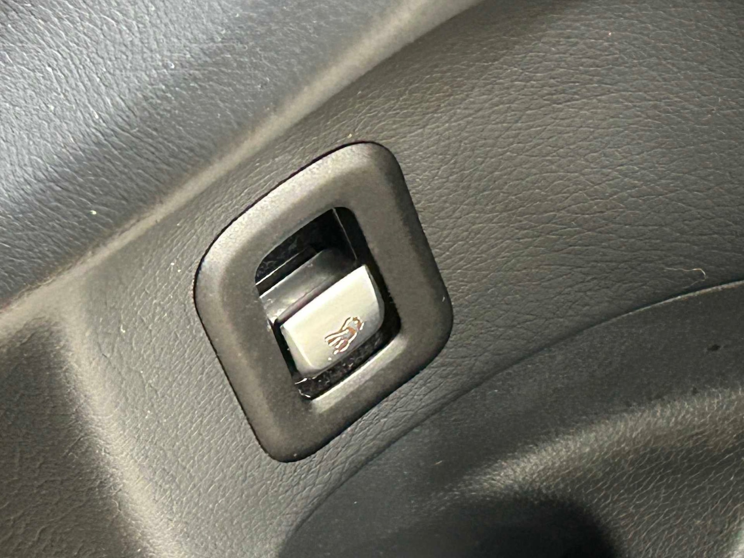 Used Mercedes-Benz GLC 2019 for sale - 77500381: Photo 23