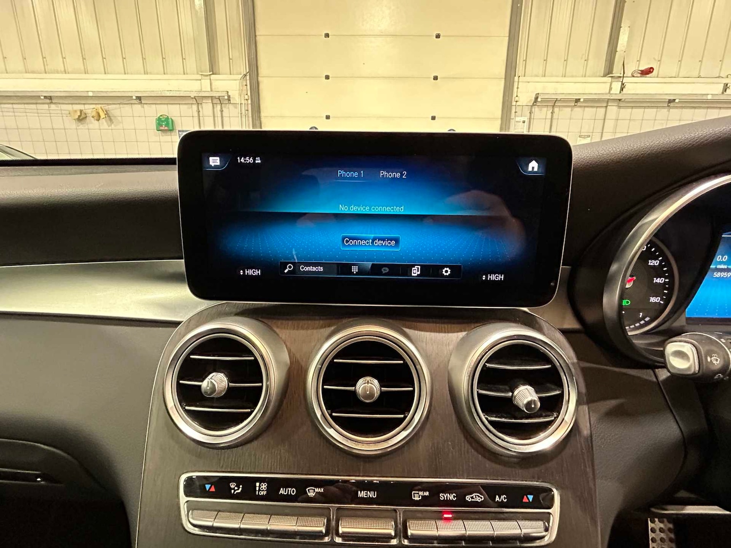 Used Mercedes-Benz GLC 2019 for sale - 77500381: Photo 29