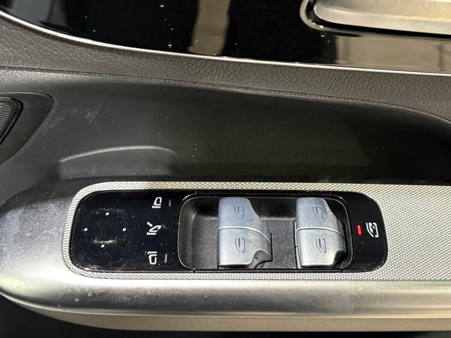 Used Mercedes-Benz GLC 2024 for sale - 76746104: Photo 21