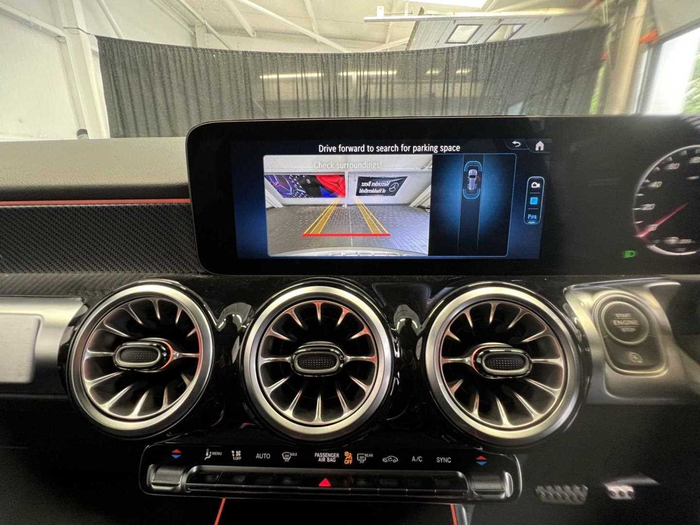 Used Mercedes-Benz GLB 2025 for sale - 77787028: Photo 15