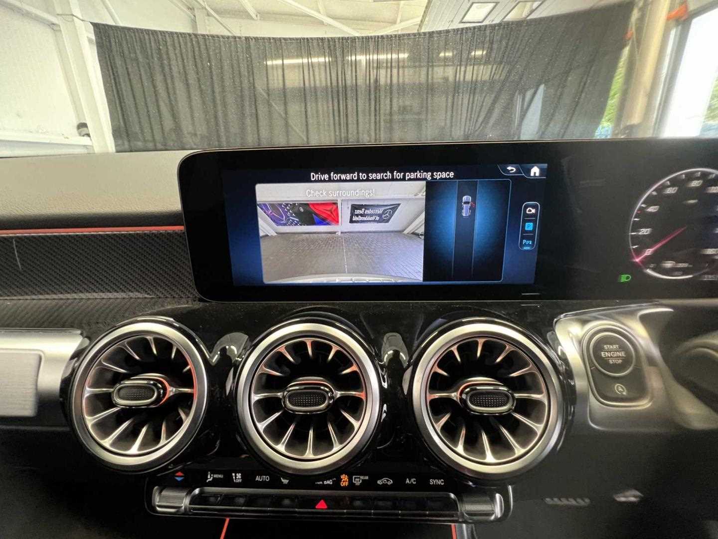 Used Mercedes-Benz GLB 2025 for sale - 77787028: Photo 16