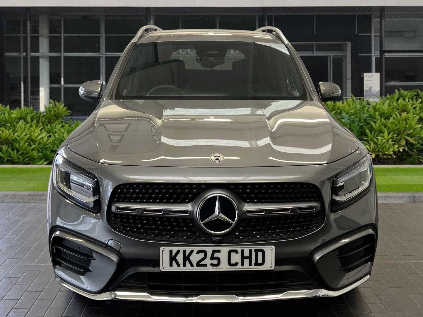 Used Mercedes-Benz GLB 2025 for sale - 77787028: Photo 5
