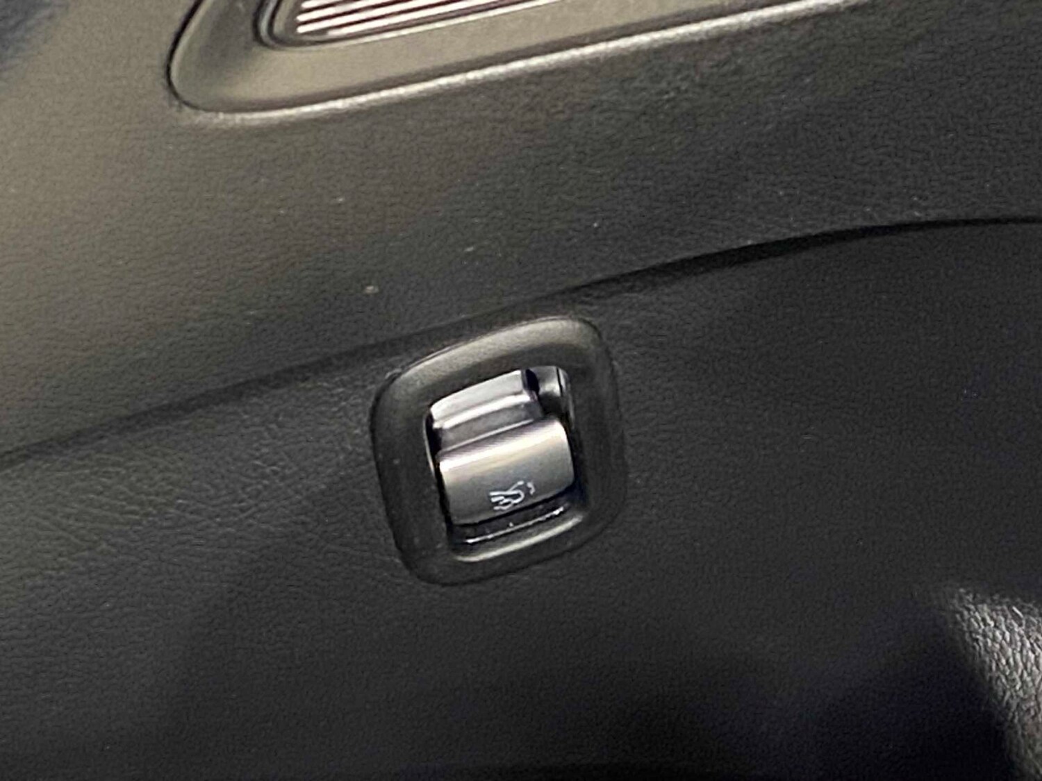 Used Mercedes-Benz C Class 2024 for sale - 77649076: Photo 22