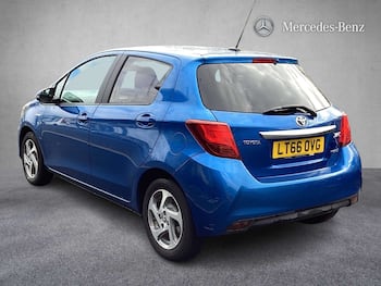 Used Toyota Yaris 2016 for sale - 79702494: Photo