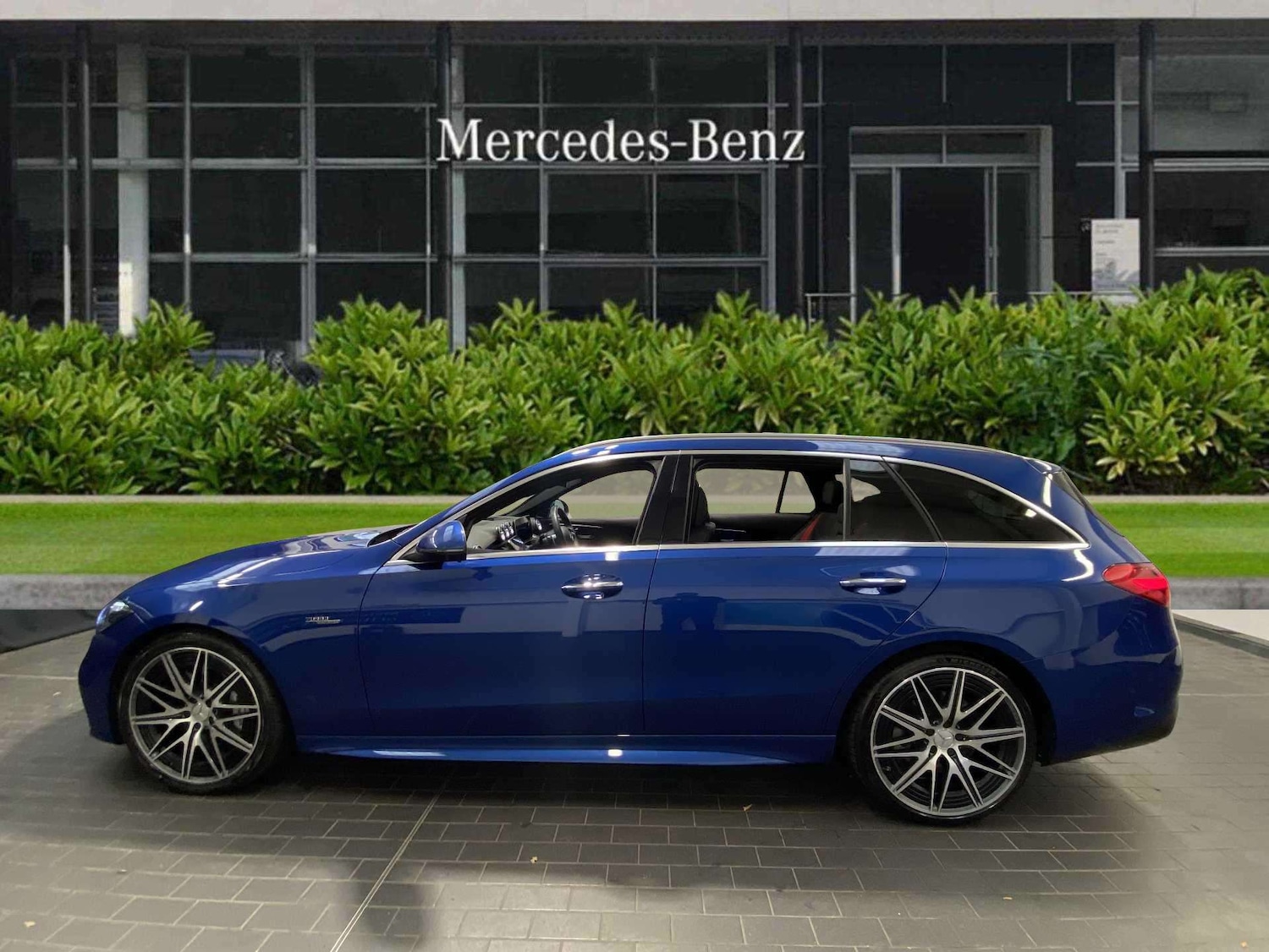 Used Mercedes-Benz C Class 2023 for sale - 75993980: Photo 4