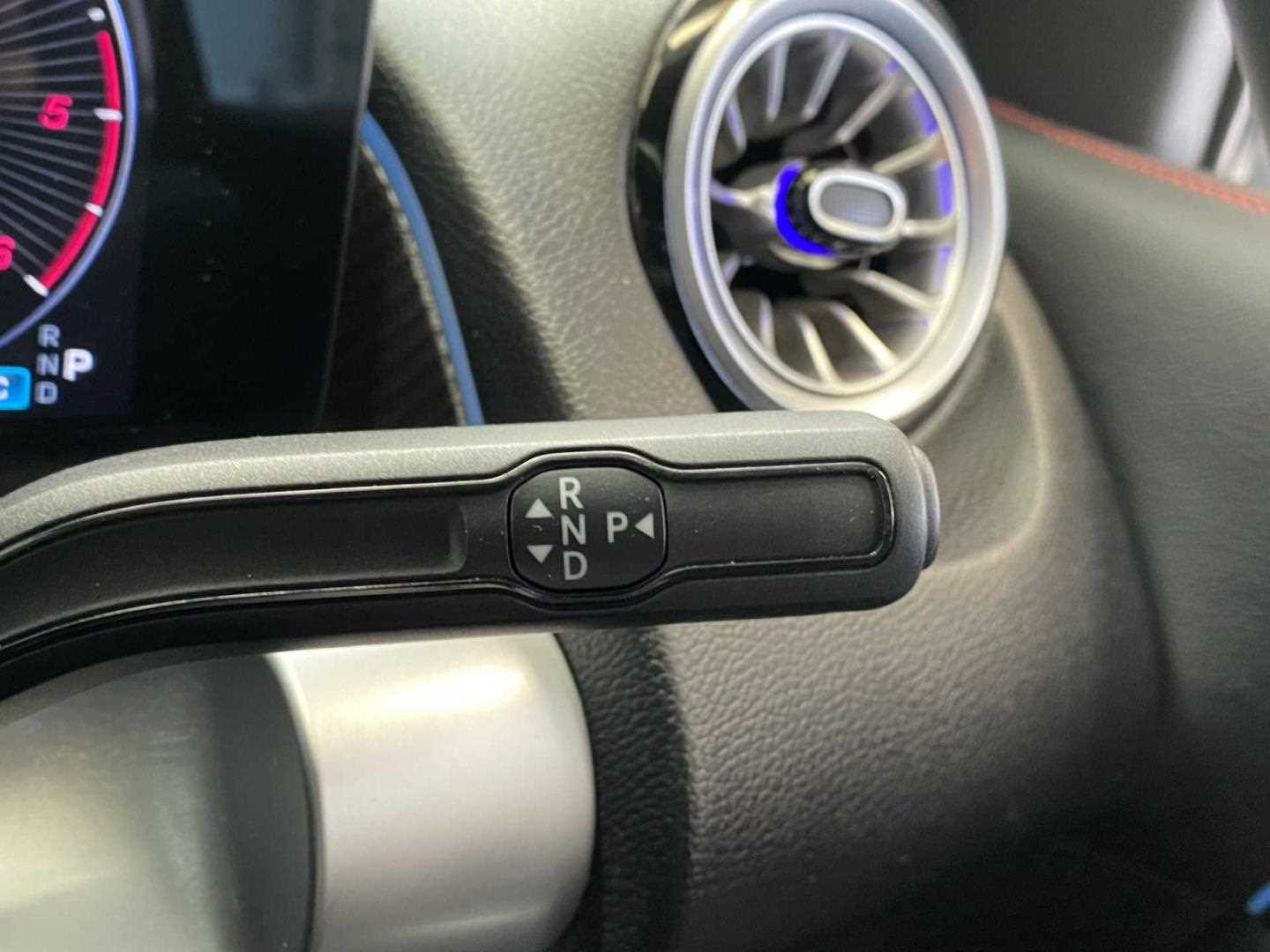 Used Mercedes-Benz GLB 2024 for sale - 76476014: Photo 25