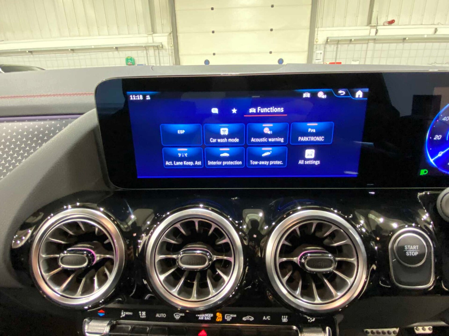 Used Mercedes-Benz EQA 2025 for sale - 77787105: Photo 32