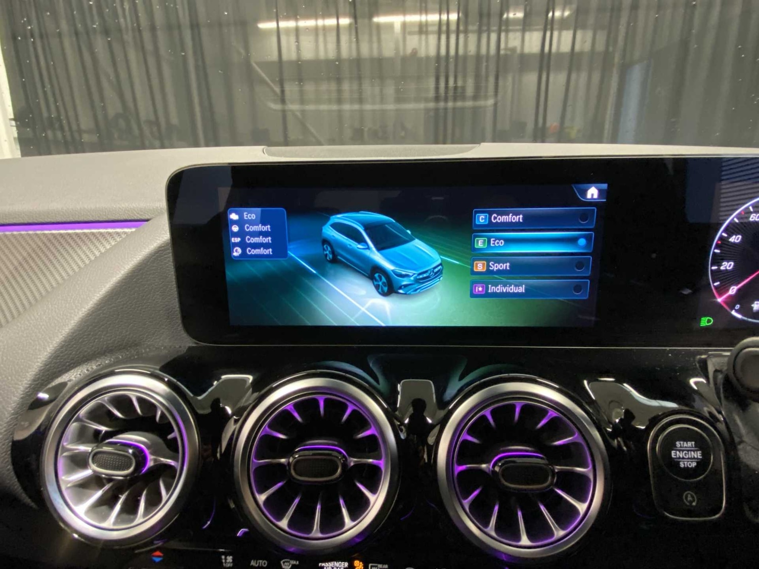 Used Mercedes-Benz GLA 2024 for sale - 76435620: Photo 32