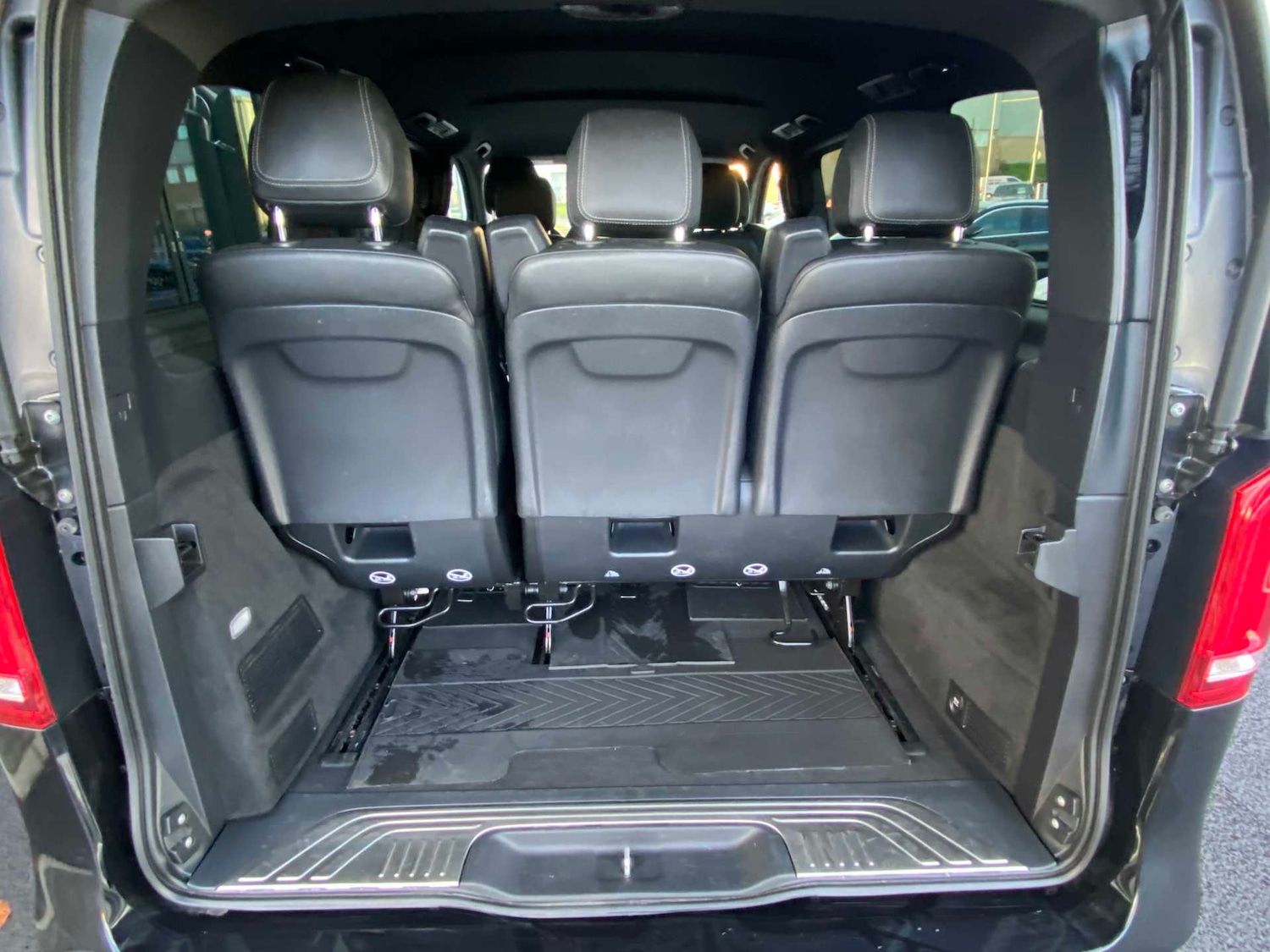 Used Mercedes-Benz V-Class 2019 for sale - 77011064: Photo 15