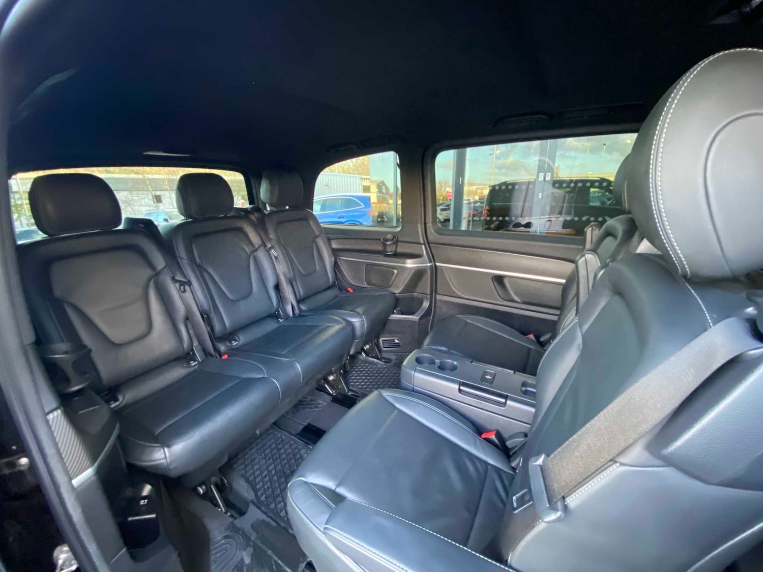 Used Mercedes-Benz V-Class 2019 for sale - 77011064: Photo 17