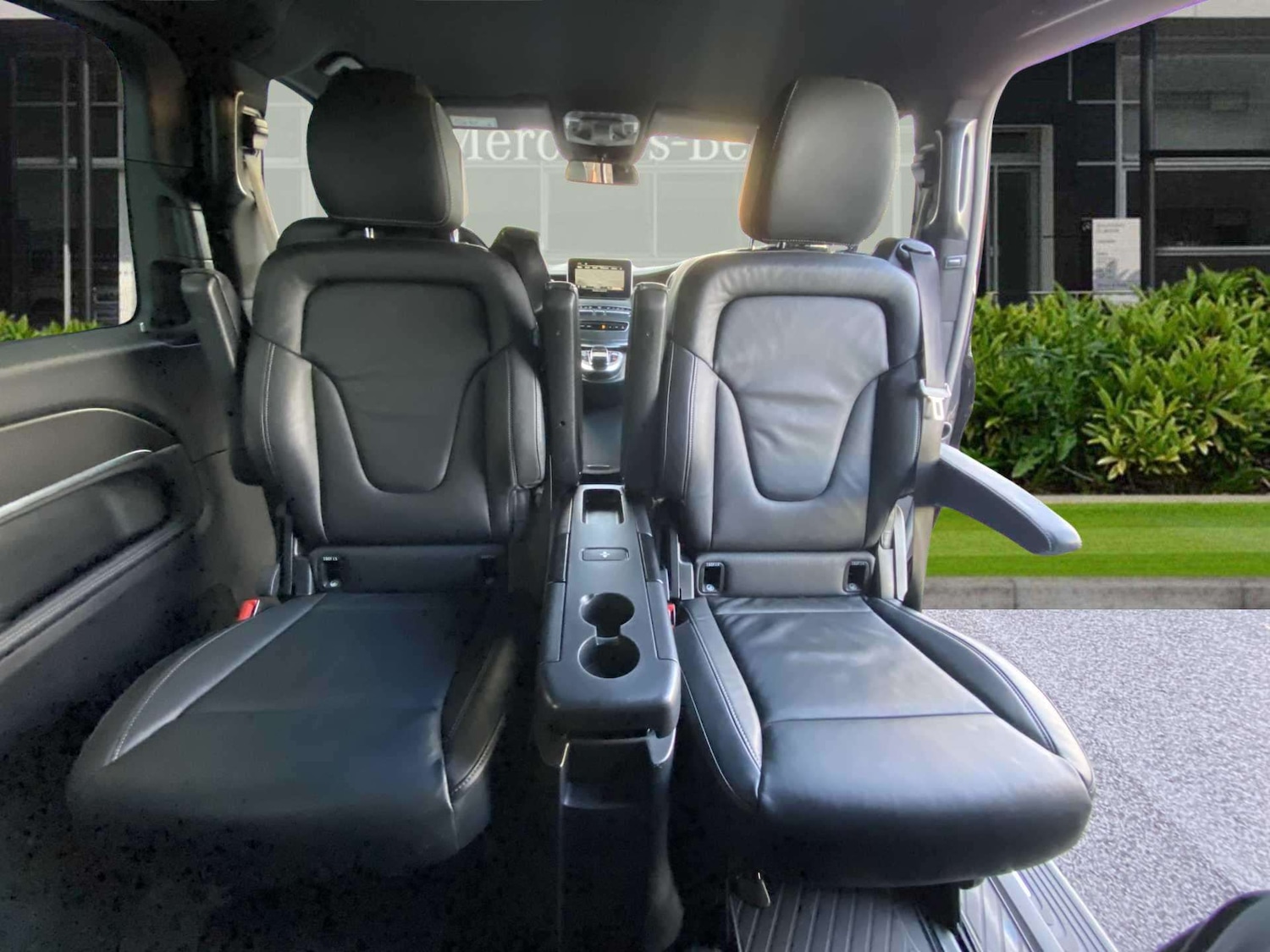 Used Mercedes-Benz V-Class 2019 for sale - 77011064: Photo 18