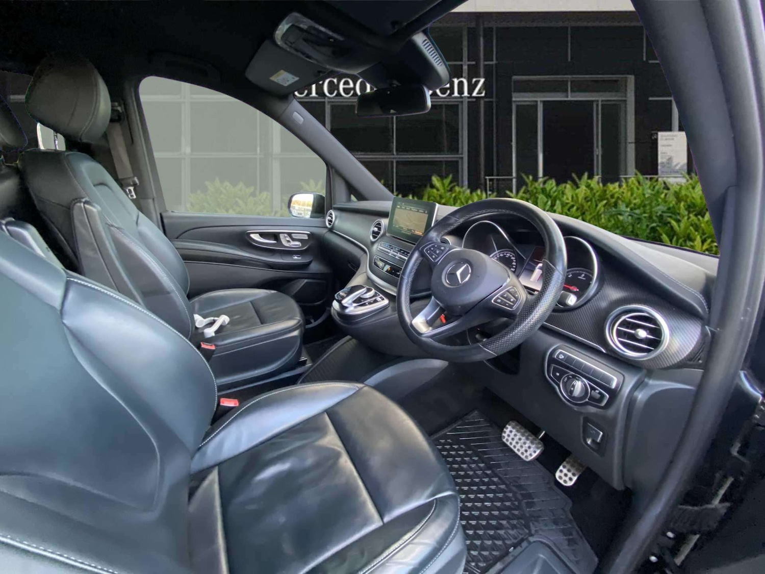 Used Mercedes-Benz V-Class 2019 for sale - 77011064: Photo 20