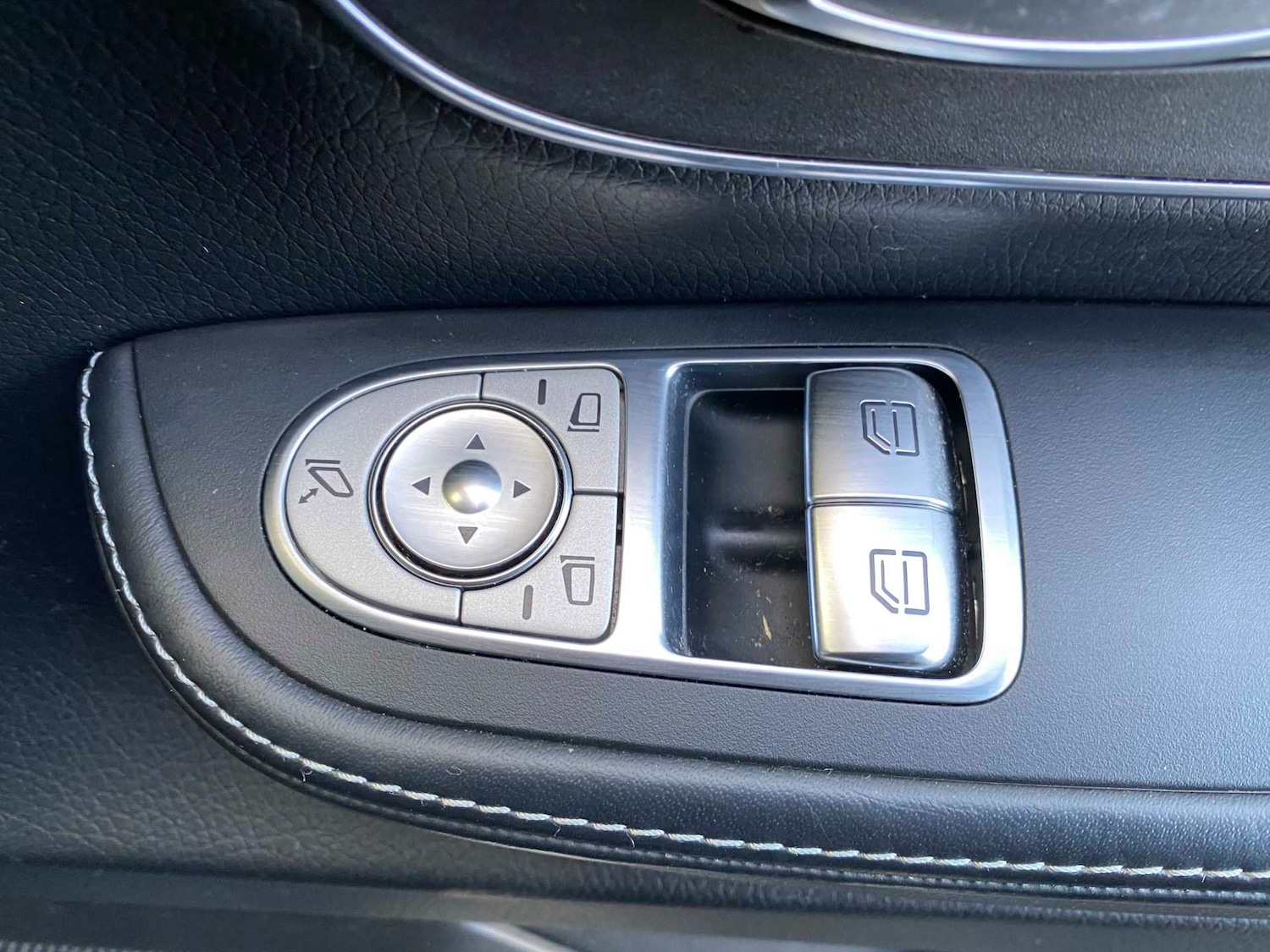 Used Mercedes-Benz V-Class 2019 for sale - 77011064: Photo 22