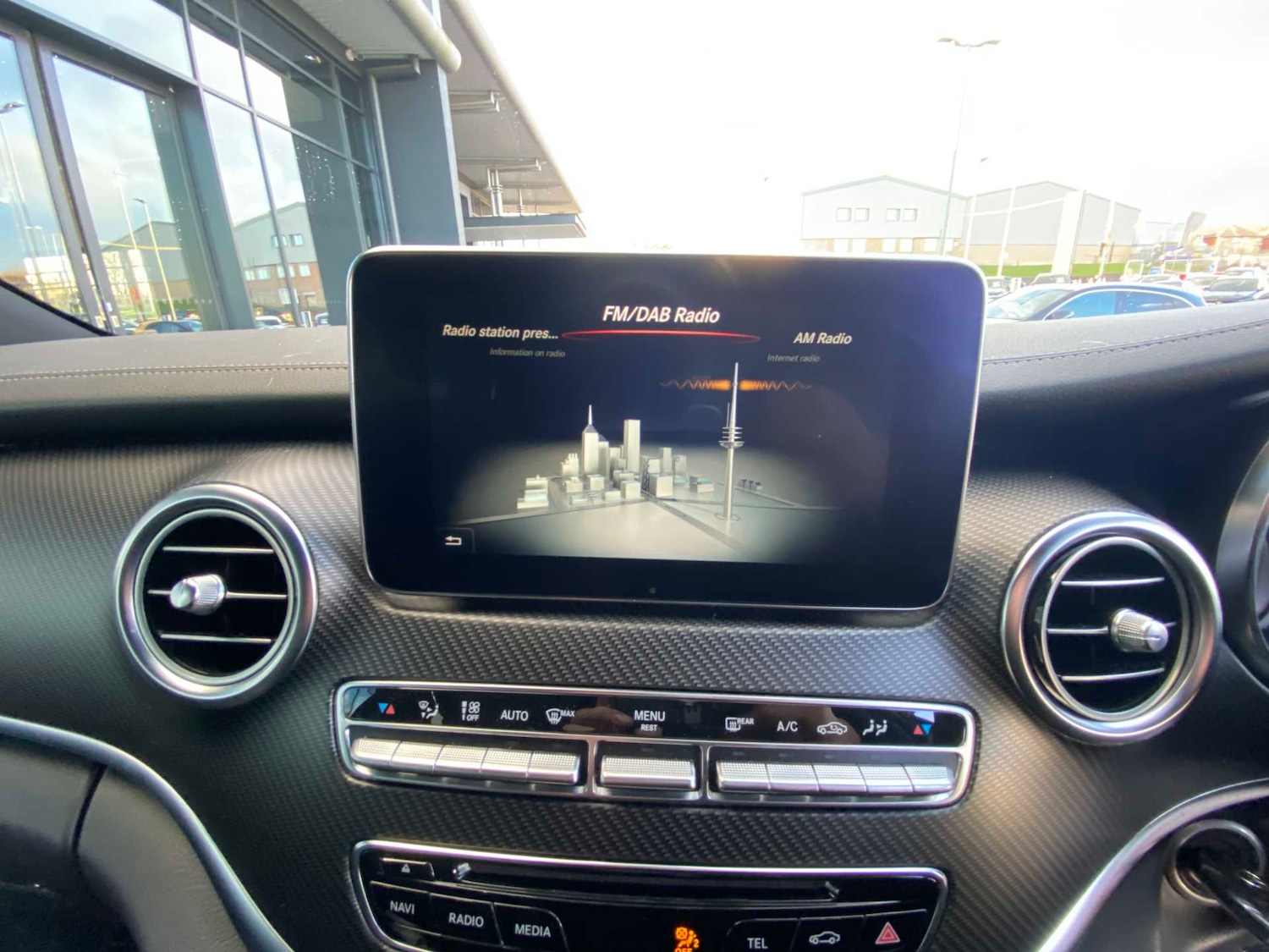 Used Mercedes-Benz V-Class 2019 for sale - 77011064: Photo 27