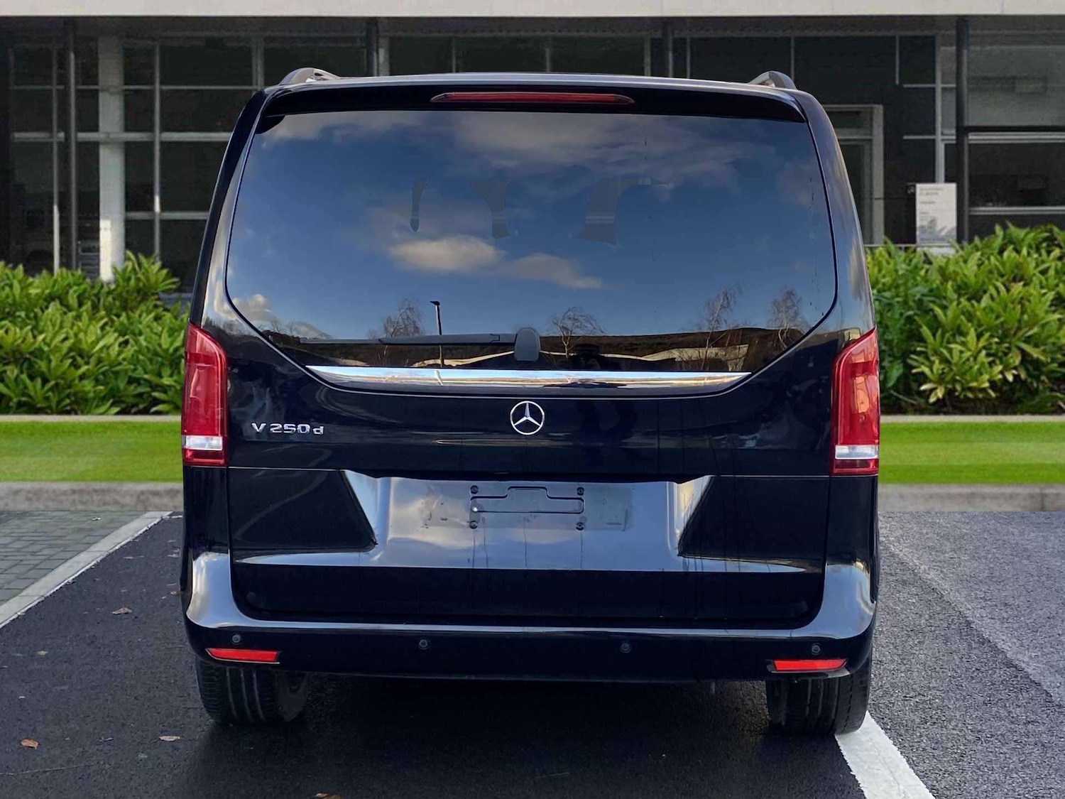 Used Mercedes-Benz V-Class 2019 for sale - 77011064: Photo 6