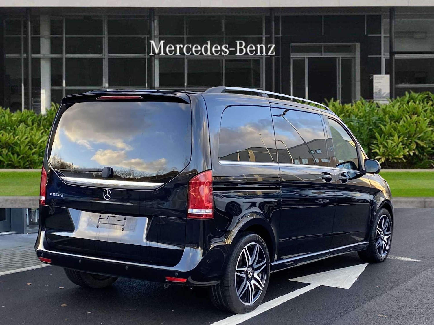 Used Mercedes-Benz V-Class 2019 for sale - 77011064: Photo 7