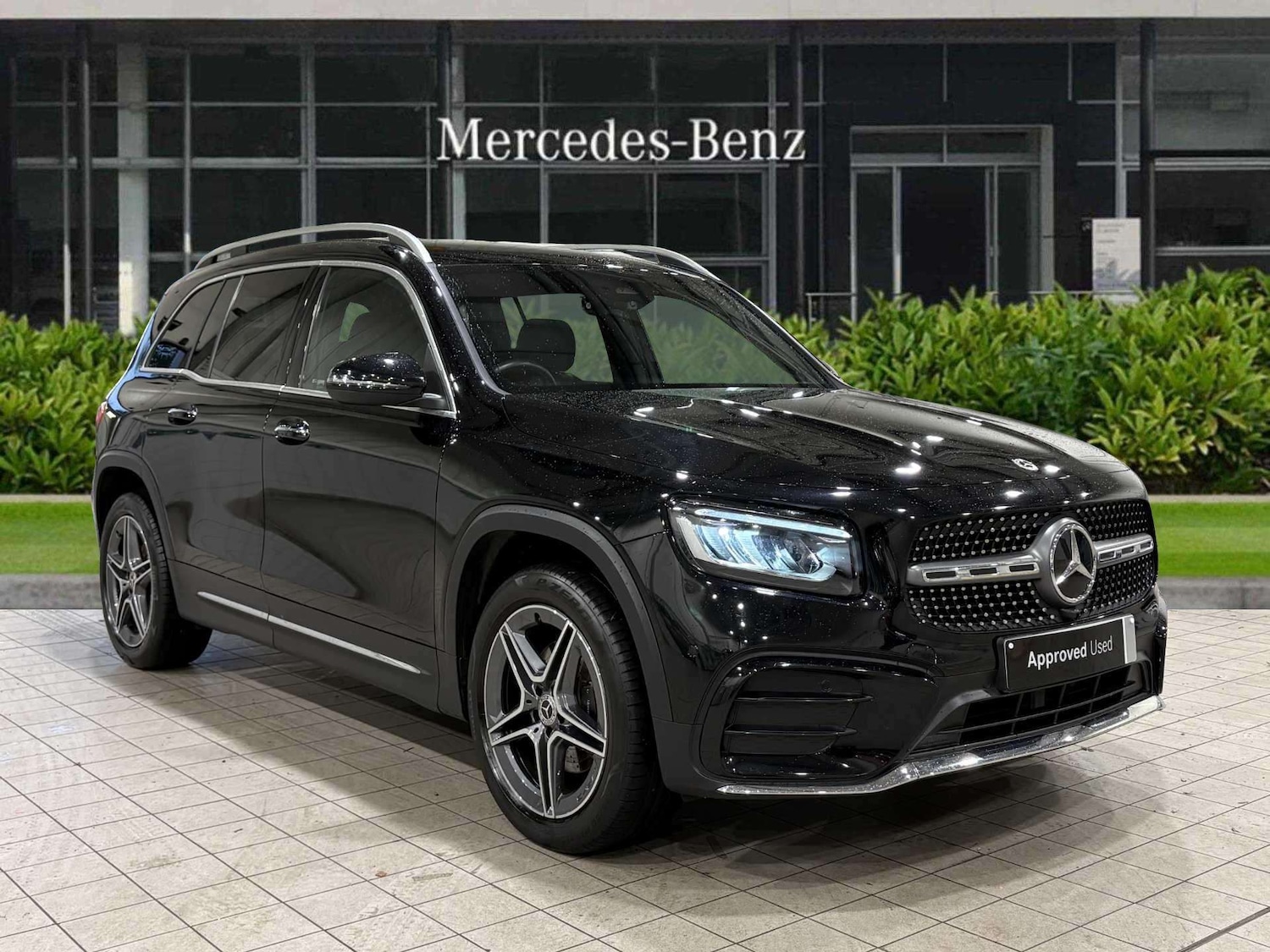 Used Mercedes-Benz GLB 2024 for sale - 76540789: Photo 1