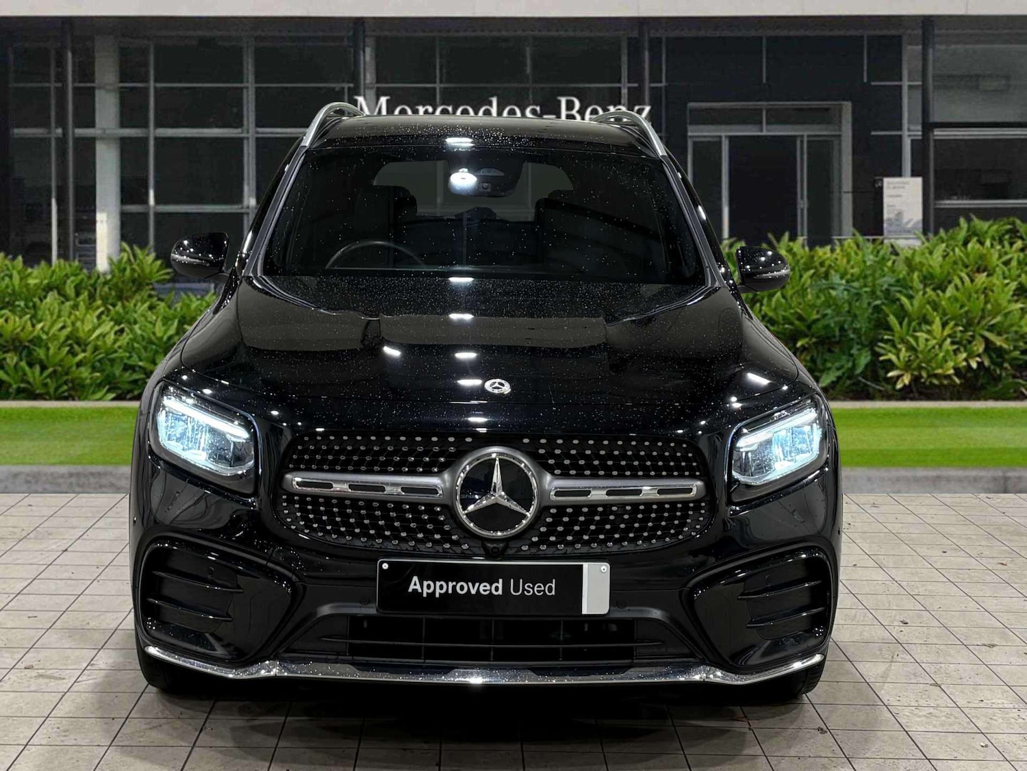 Used Mercedes-Benz GLB 2024 for sale - 76540789: Photo 2