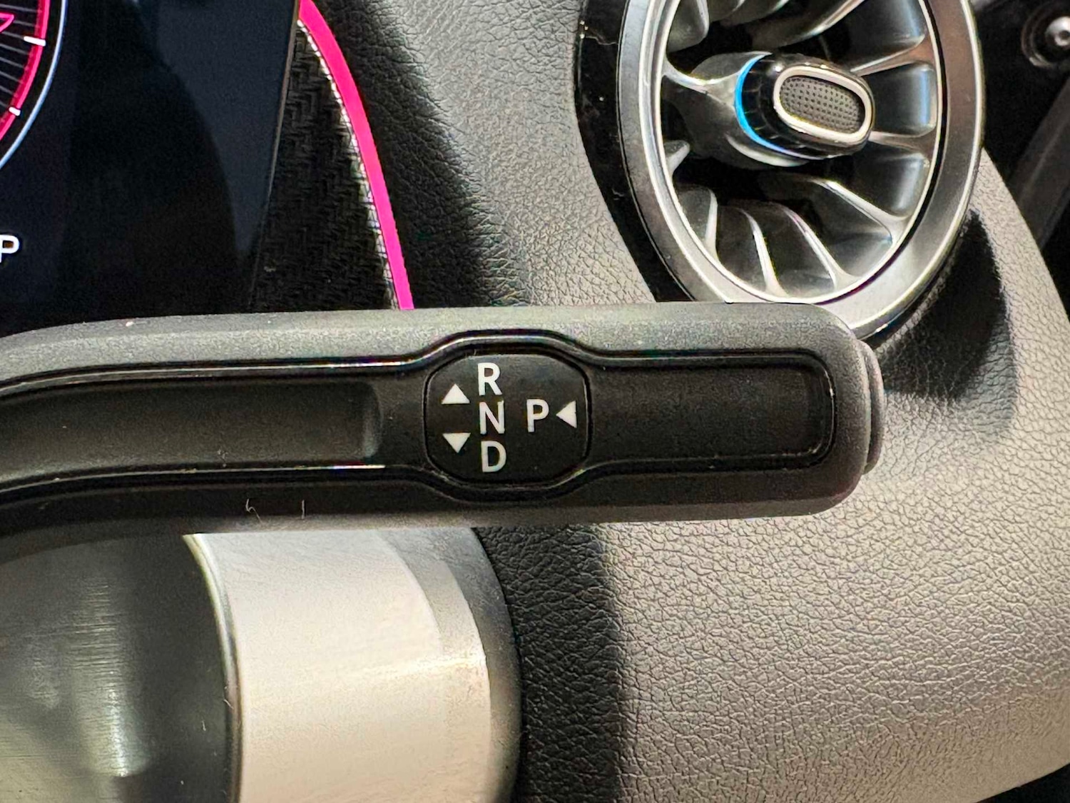 Used Mercedes-Benz GLB 2024 for sale - 76540789: Photo 23