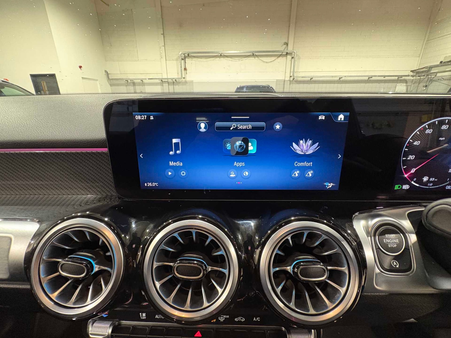 Used Mercedes-Benz GLB 2024 for sale - 76540789: Photo 29